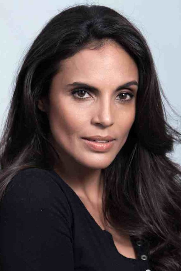 Kesia Elwin as Carmen Kanoska in JEKKA