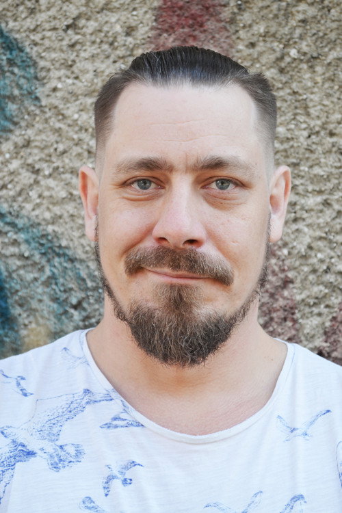 Jan Aleksandrowicz-Krasko as Janusz (voice) in Grand Banda