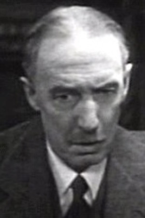 Herbert Bunston as Doctor Seward in Dracula