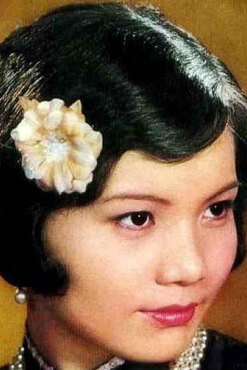 Xu Ruiping as 葵妹 in Yamaha Fish Stall