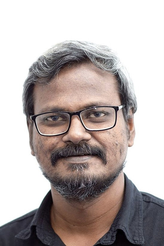 Ismail Rasheed as Moosa in Finger