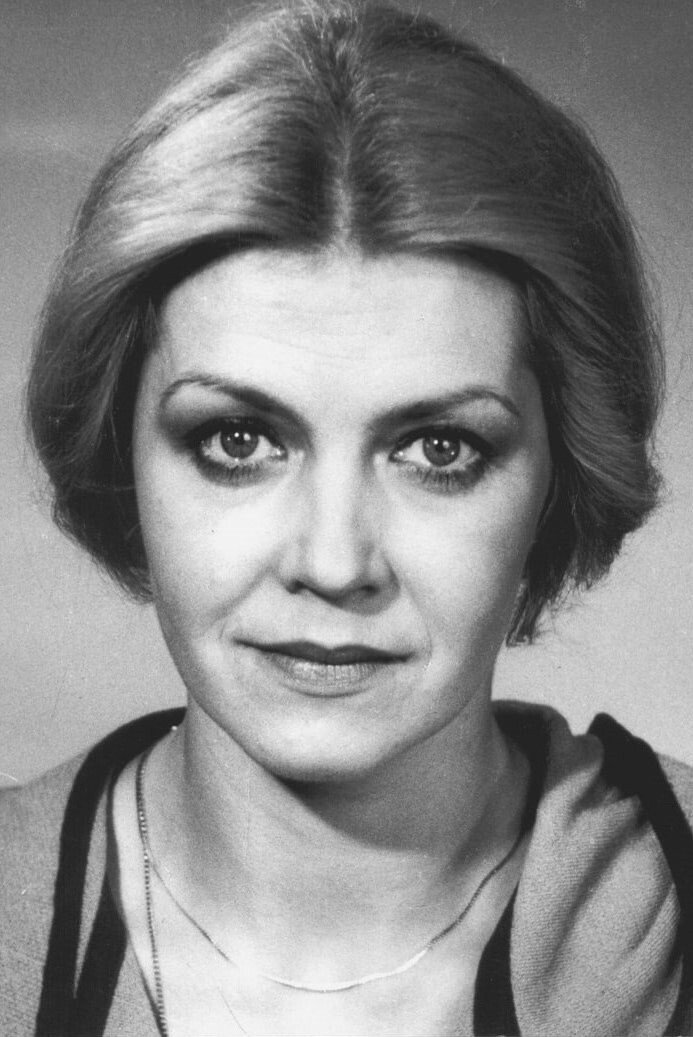 Lilita Ozoliņa as Marta Ozola in Long Road in the Dunes