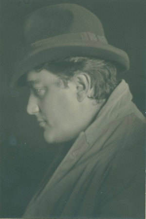 Theodor Berthels as Wholesaler Larsson in Adolf Armstarke