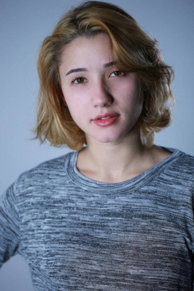 Sabrina Martina as Giulia in Tutta scena