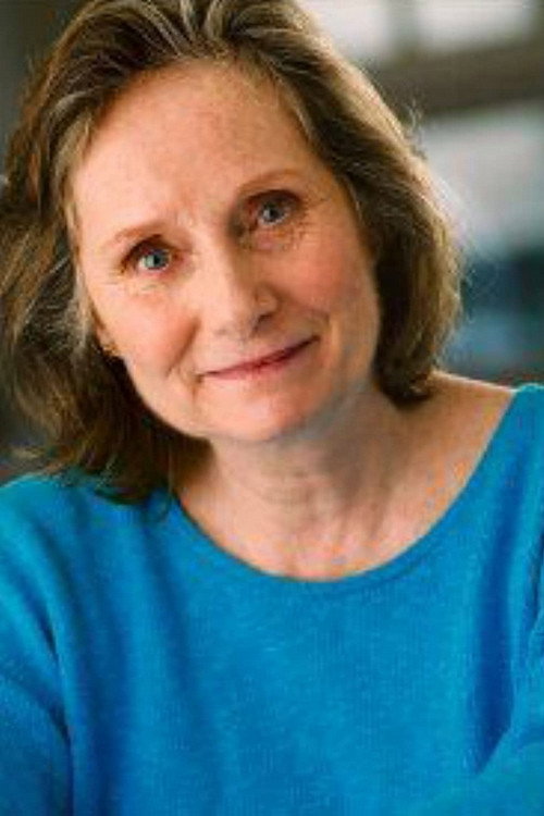 Karen Elizabeth Austin as Karen in Mothers & Daughters