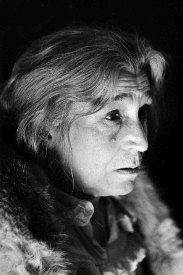 Irena Ładosiówna as Old Woman in Through and Through