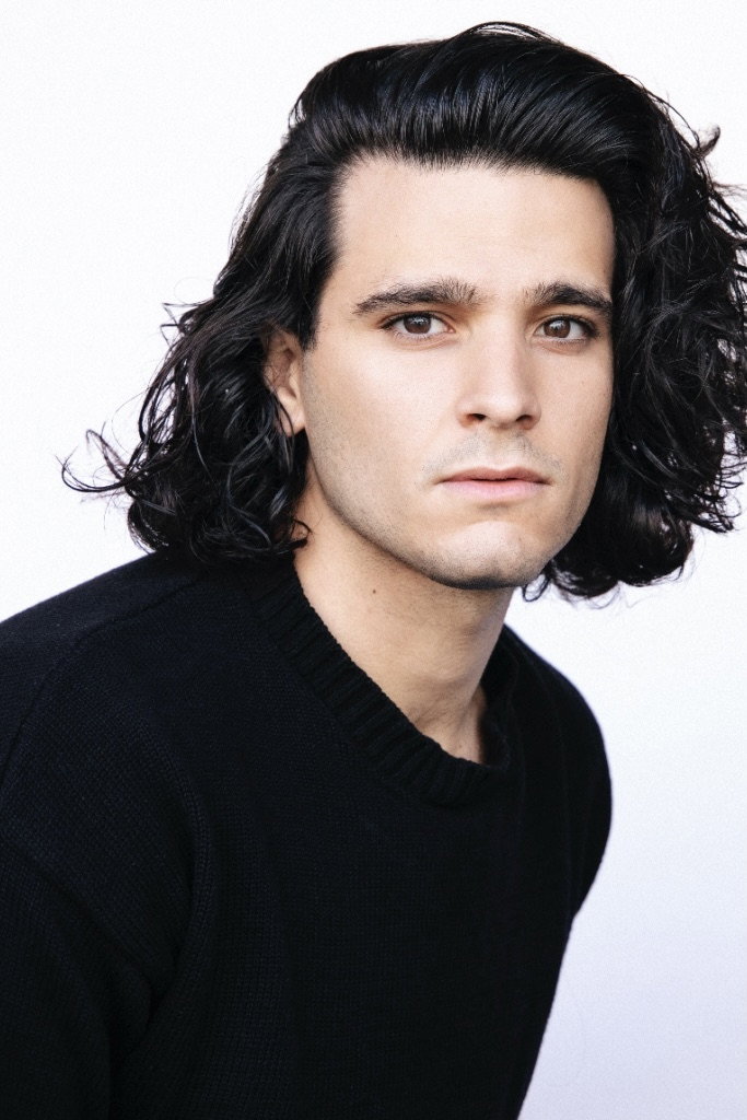 Jose Ramon Neira Tejeda as Ricardo Garcia in Signora Volpe