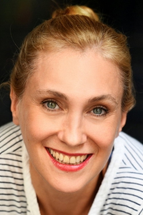 Henriette Müller as Anita in Chaostage - We Are Punks!