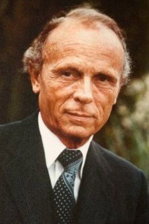 Peter Thomas as Narrator (voice) in Children of Darkness