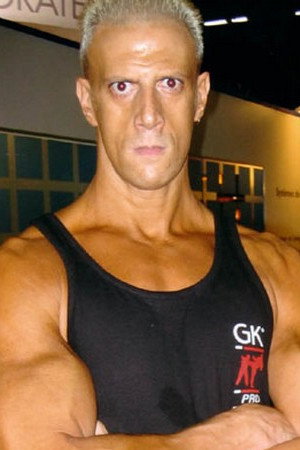 Didier Azoulay as Twin in Kiss of the Dragon