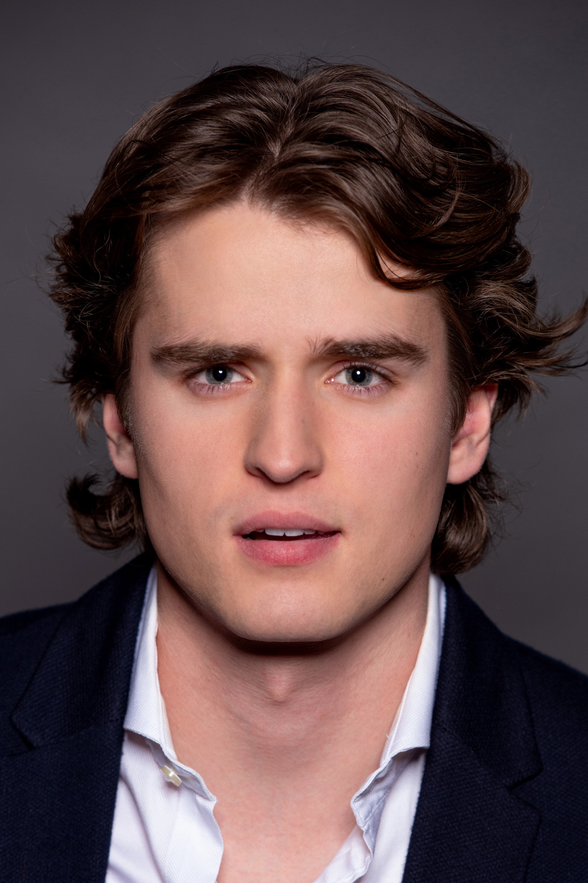 Charles Vandervaart as William Ransom in Outlander