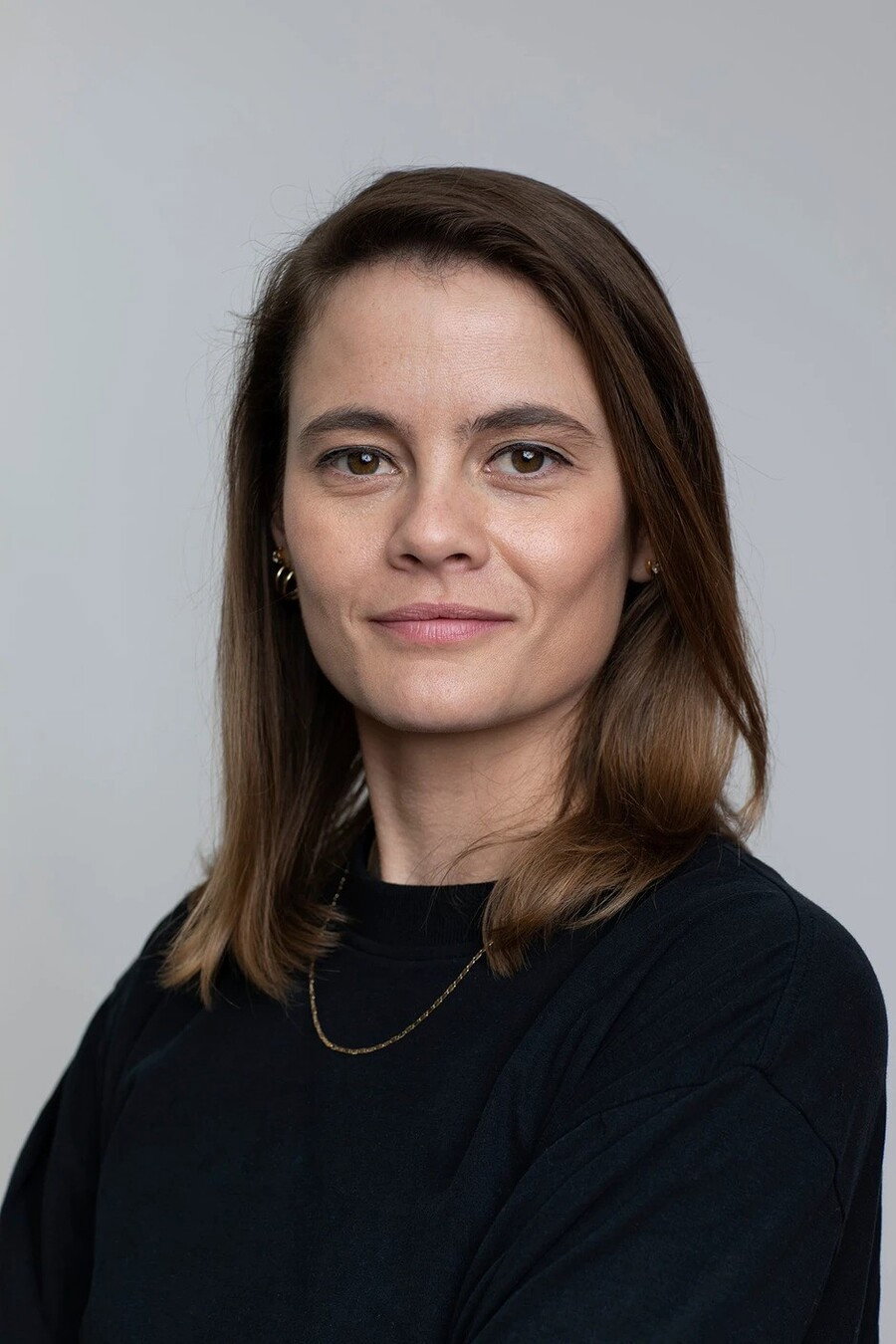 Stefanie van Leersum as Nienke de Wit in Project Orpheus