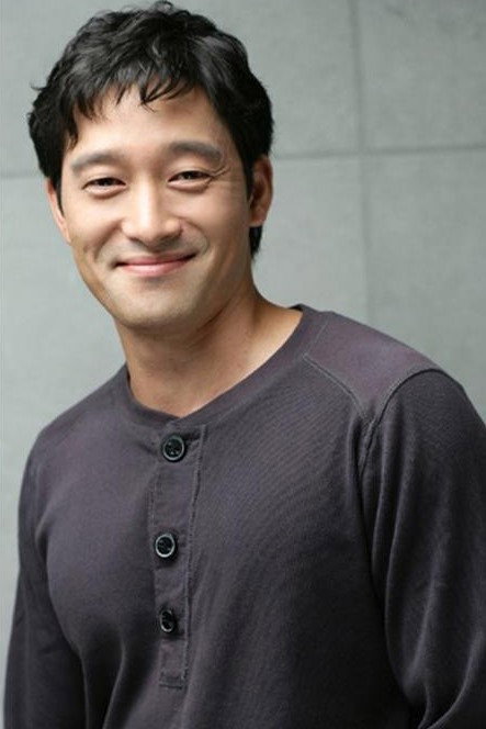 Yoon Hee-won as Hye-sook's husband in Welcome