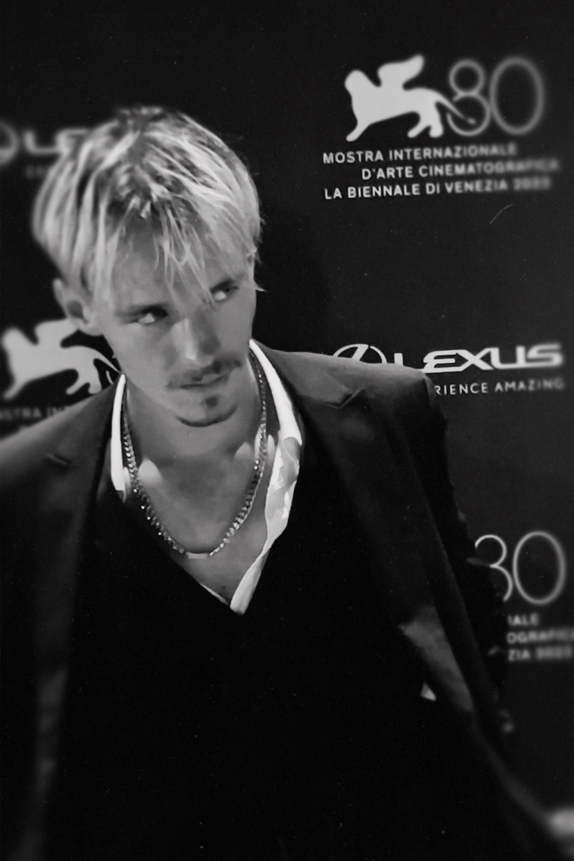 Nicolas Parent as Alexis in Omissions