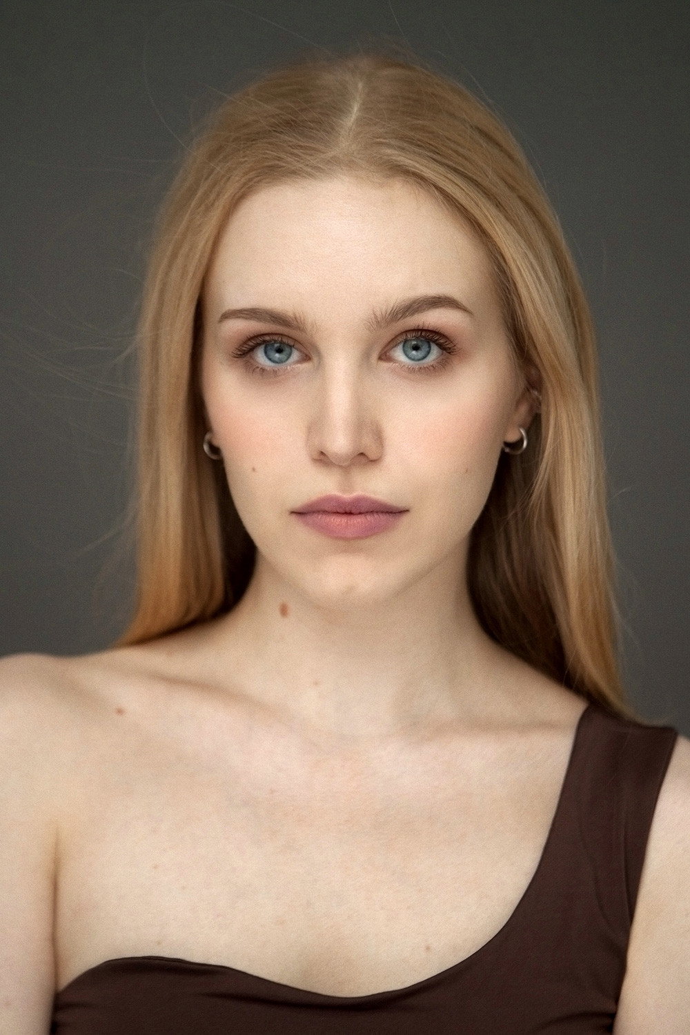 Екатерина Королёва as София in Gloss