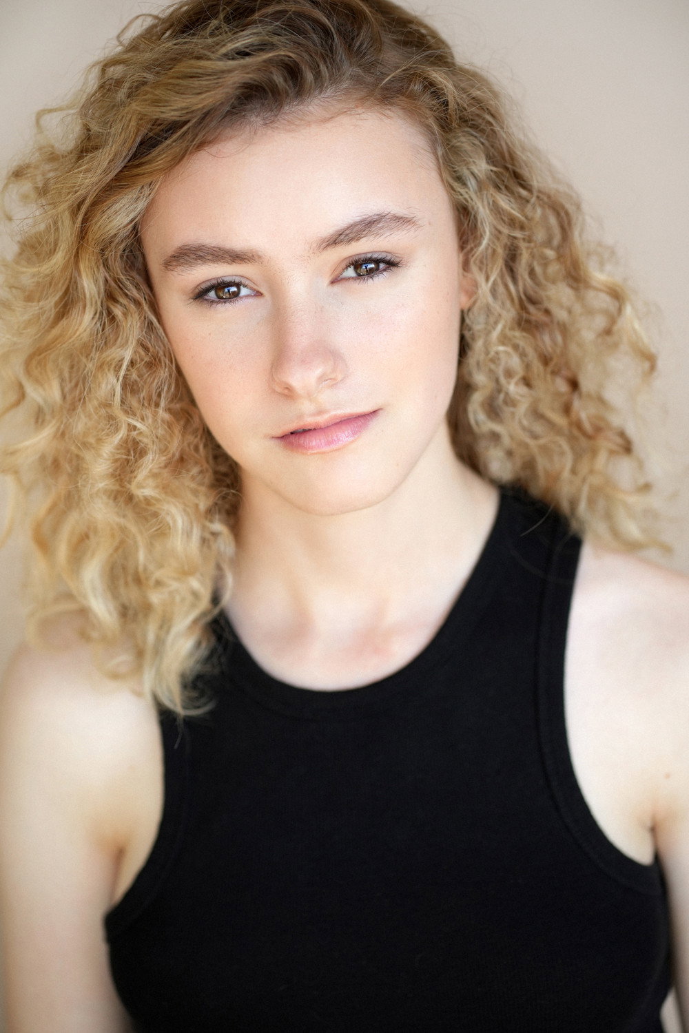 Ella Dixon as Kat Sandburg in The Bad Seed Returns