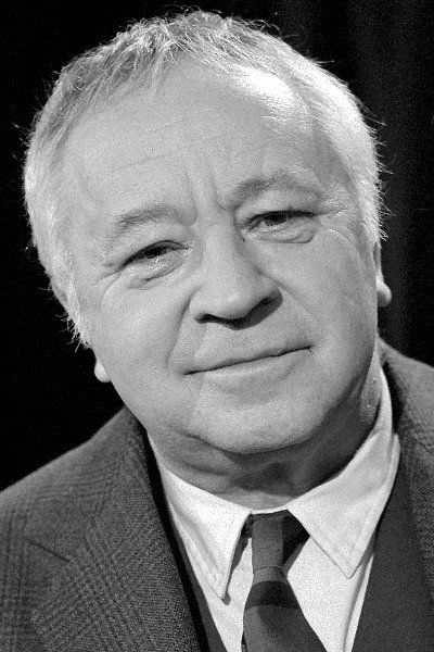 Miroslav Horníček as Justen Roman Cyril Pécuchet in Byli jednou dva písaři...