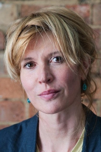 Julia Davis as Fay in Camping