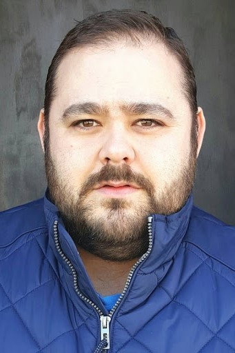Jairo Sánchez as Óscar in Flaman