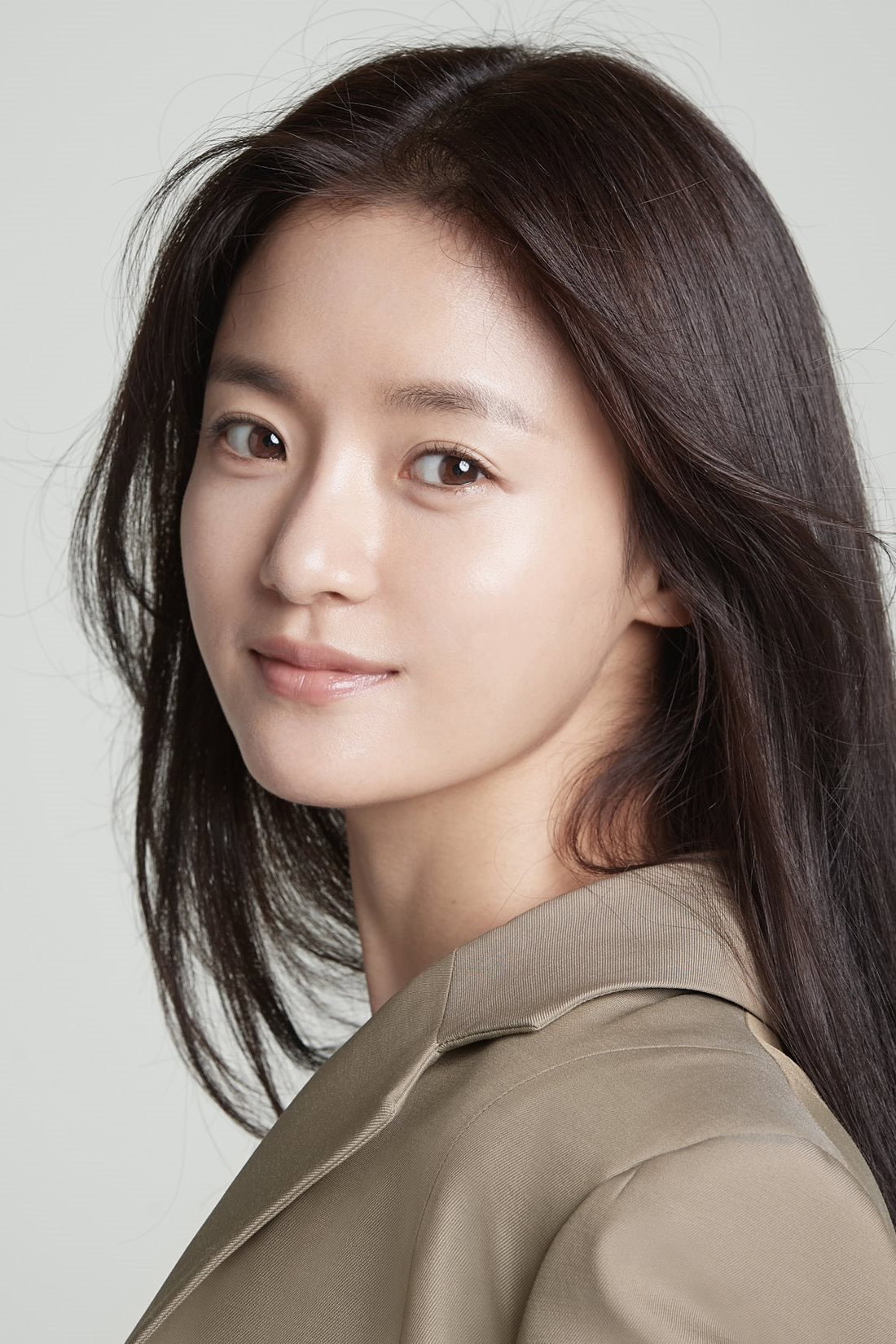 고보결 as Kim Dal in The Heavenly Idol