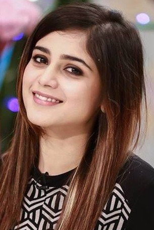 Aima Baig as Singer and Co Host in Mazaaq Raat