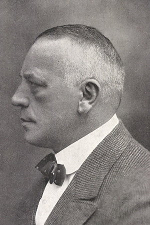 Albert Patry as Brückner in Kill No More!