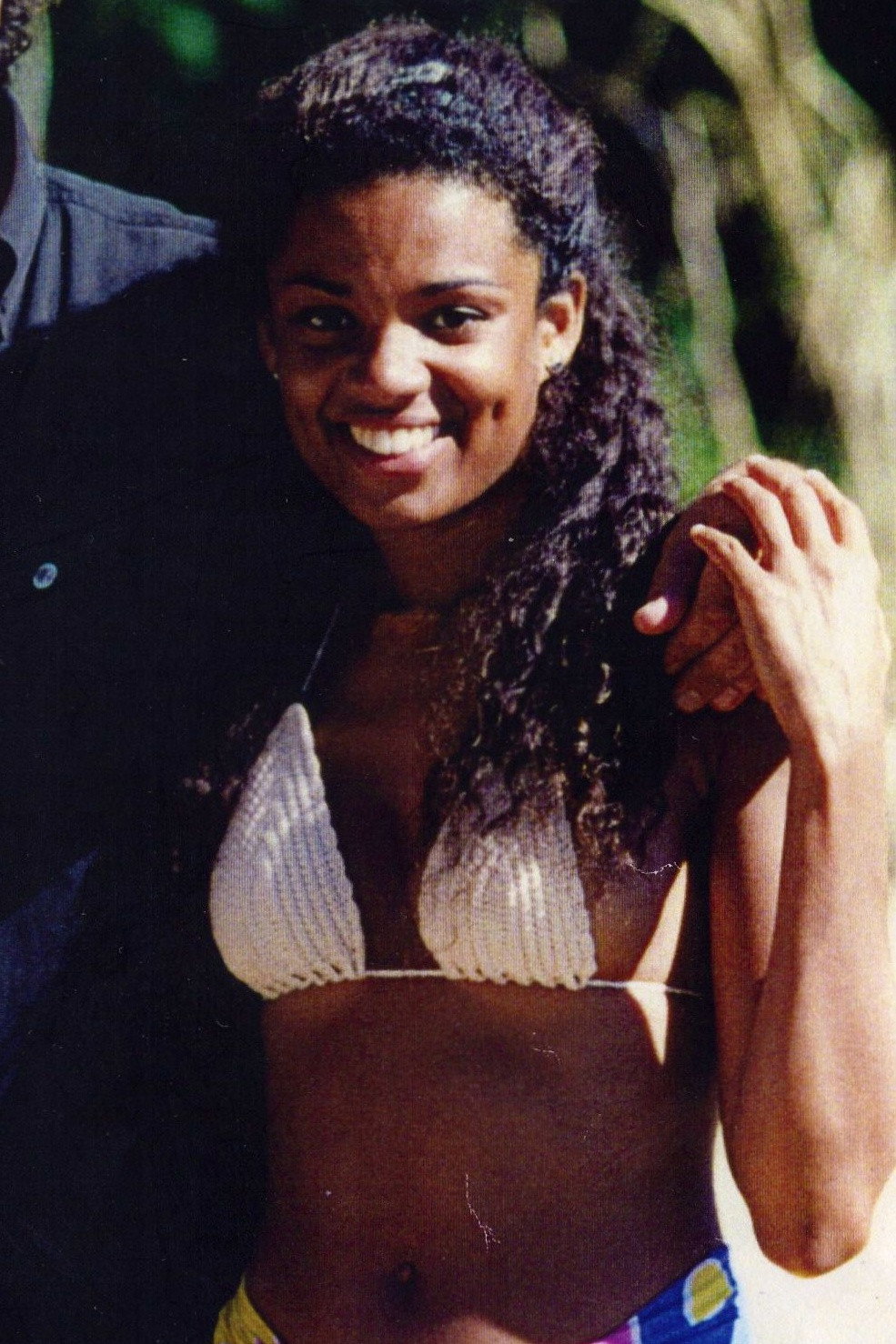 Zuleica Dos Santos as Giorgina in Il barbiere di Rio