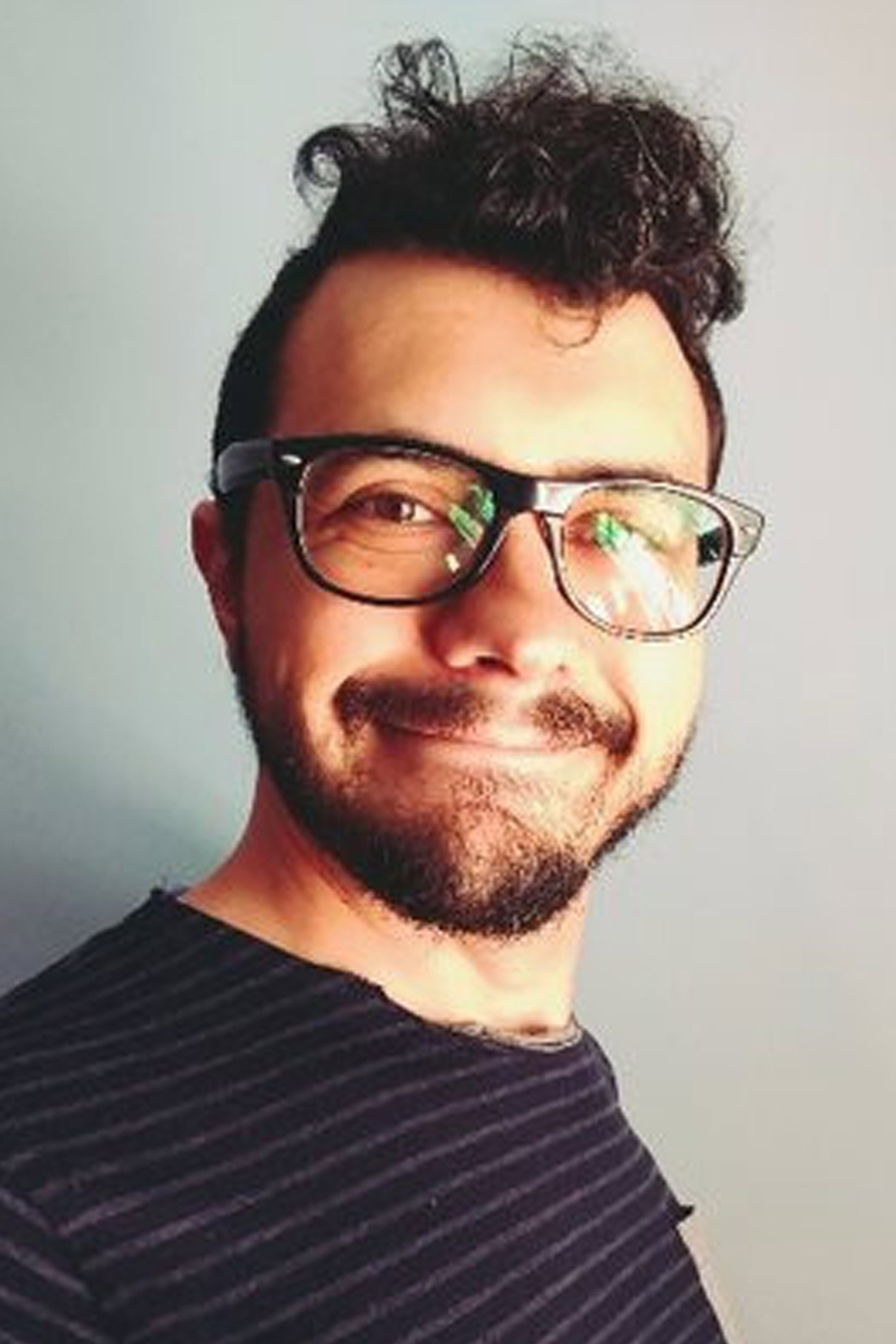 Fernando Cacurri as Sergio in Finde