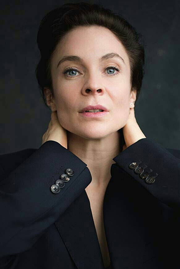 Kaisa Hammarlund as Carla's Mum in My House