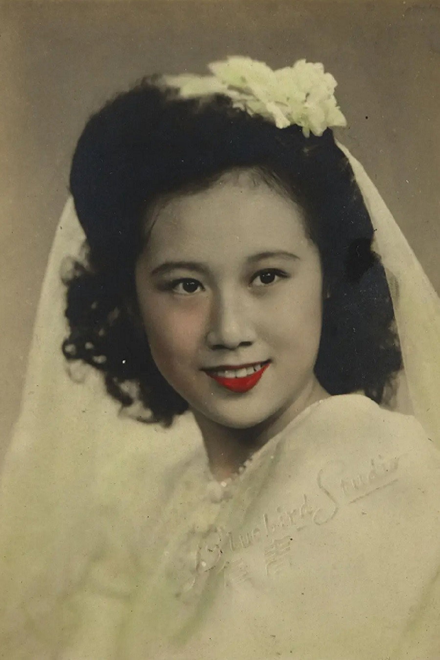Chen Juan-Juan as 晴雯 in Modern ‘Red Chamber Dream’