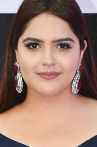 Anjali Anand as Lovely in Kullfi Kumarr Bajewala