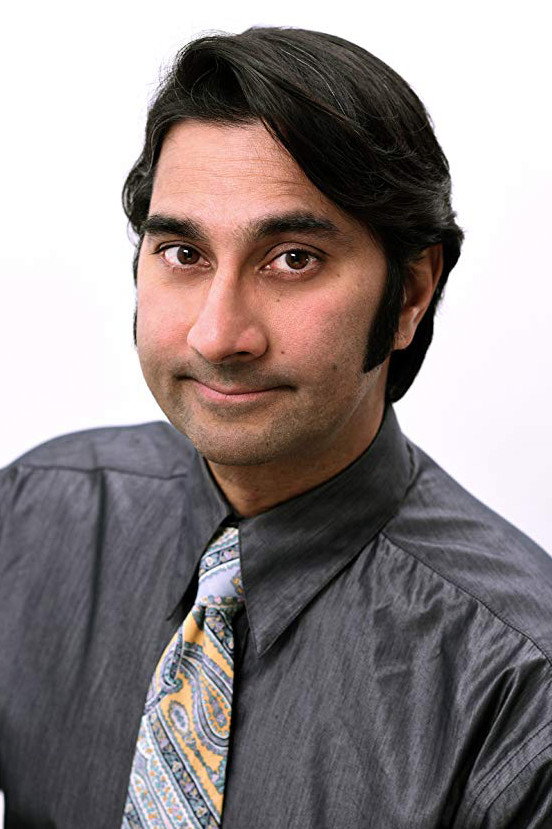 Ketan Majmudar as Ken in Ketan Majmudar