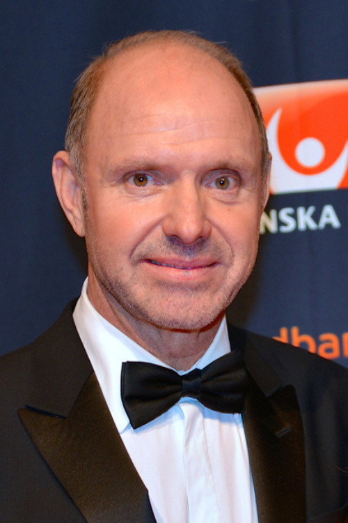 Thomas Ravelli as Self in Fotbollens historia