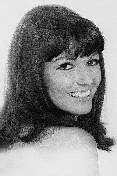 Margitta Scherr as Francis in Salto Mortale