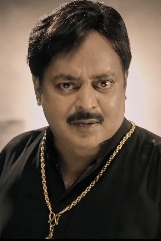 Monwar Hossain Dipjol as Moharani in Hira Chuni Panna