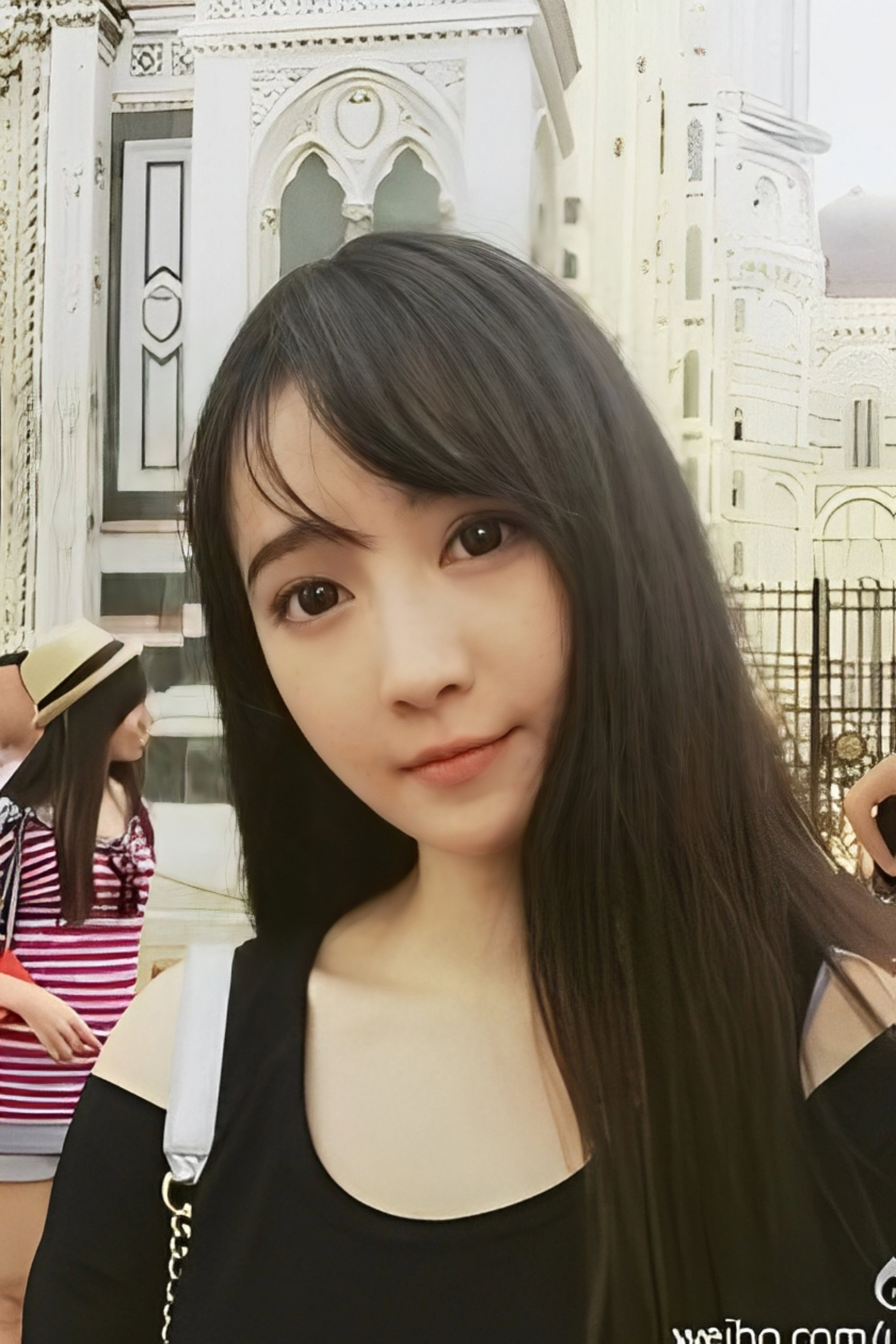 杨青霖 as 林知夏 in Bunshinsaba vs Sadako