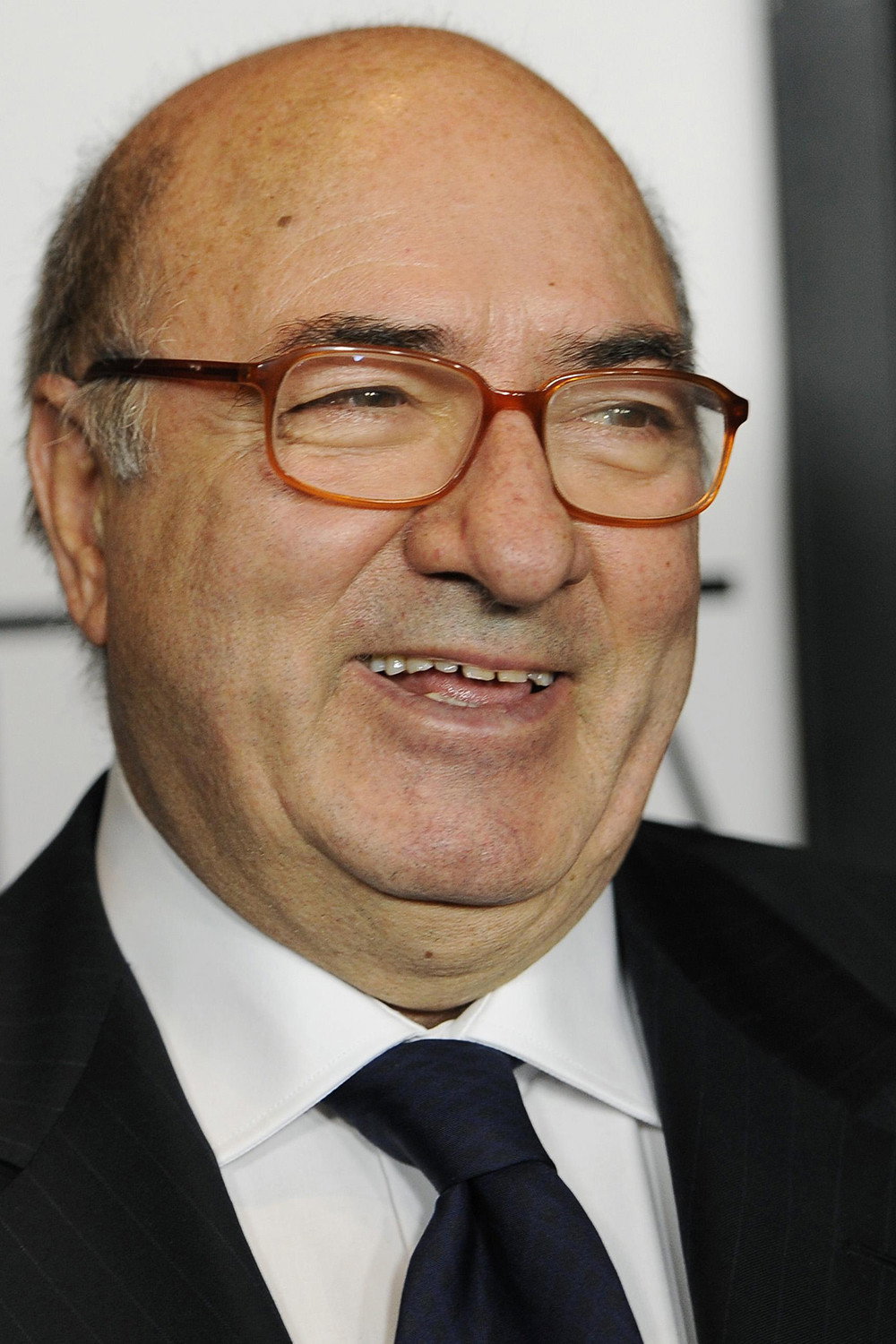 Dante Ferretti as Self in La rosa dei nomi