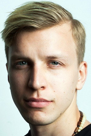 Артём Немов as Vitik in Ailing Angel