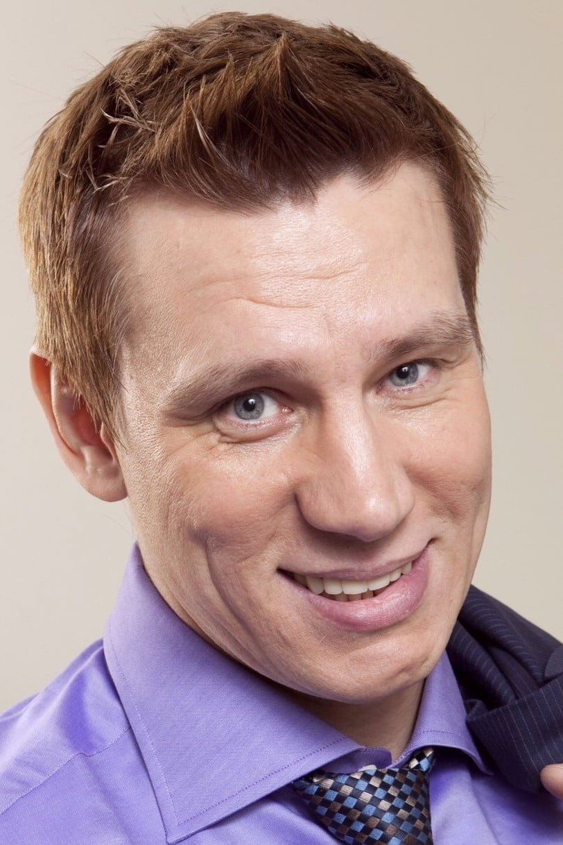 Вадим Колганов as Sergey Krymov in Golden Mother-In-Law