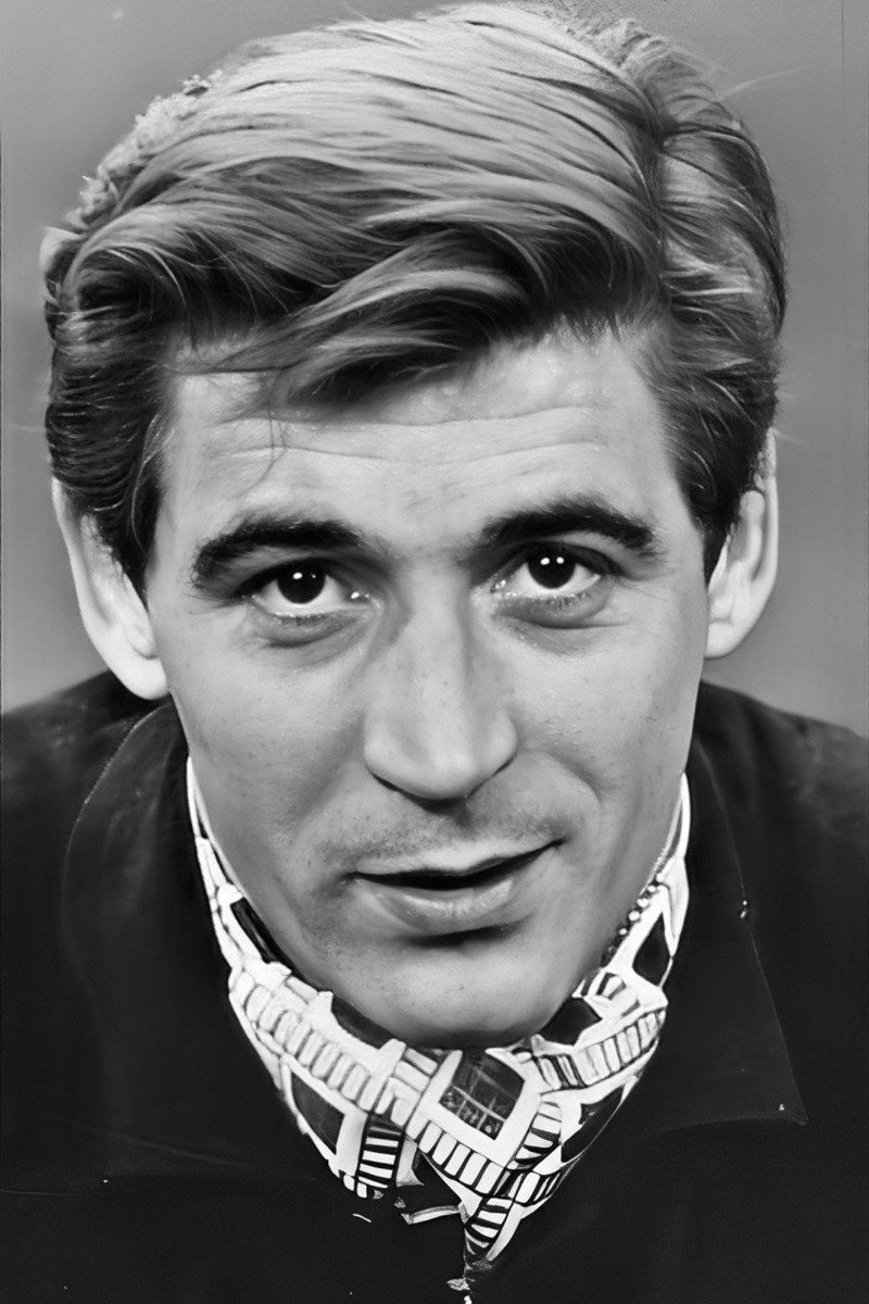 Jürgen Frohriep as Dr. Vacek Nebesky in Geheimcode B/13