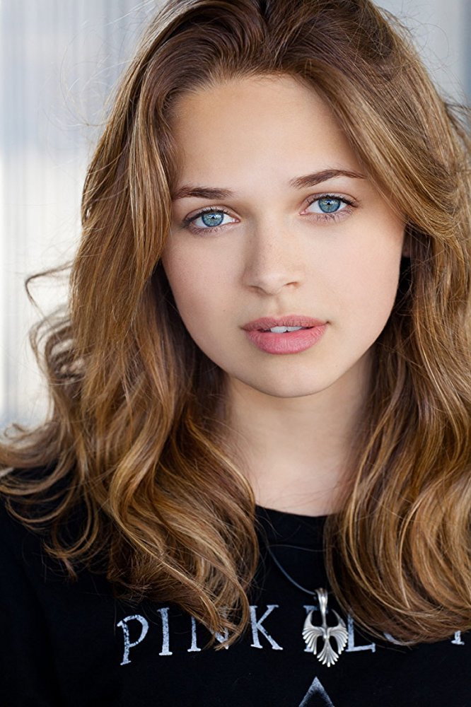 Alyssa Jirrels as Veracity in MECH-X4