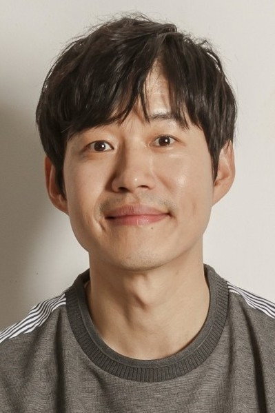 유준상 as Park Jin in Alchemy of Souls