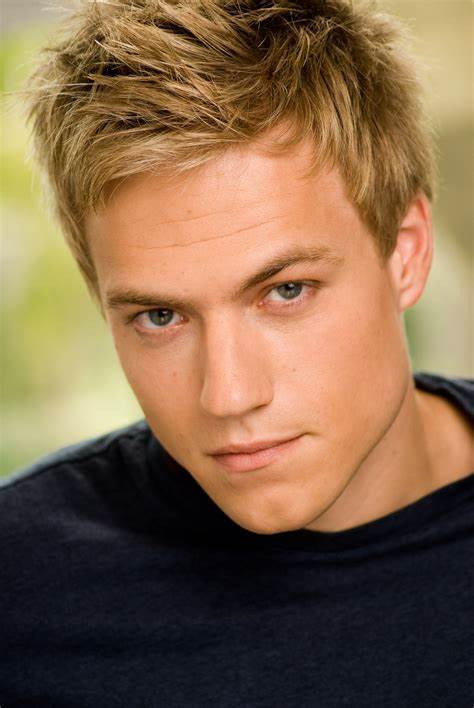 Dustin McKamie as Danny McSweeney in Skid