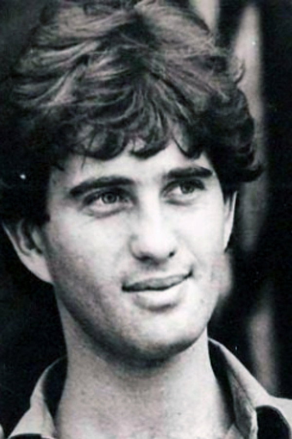 Boris Rubaja as R. Salcedo in An Argentinian in New York