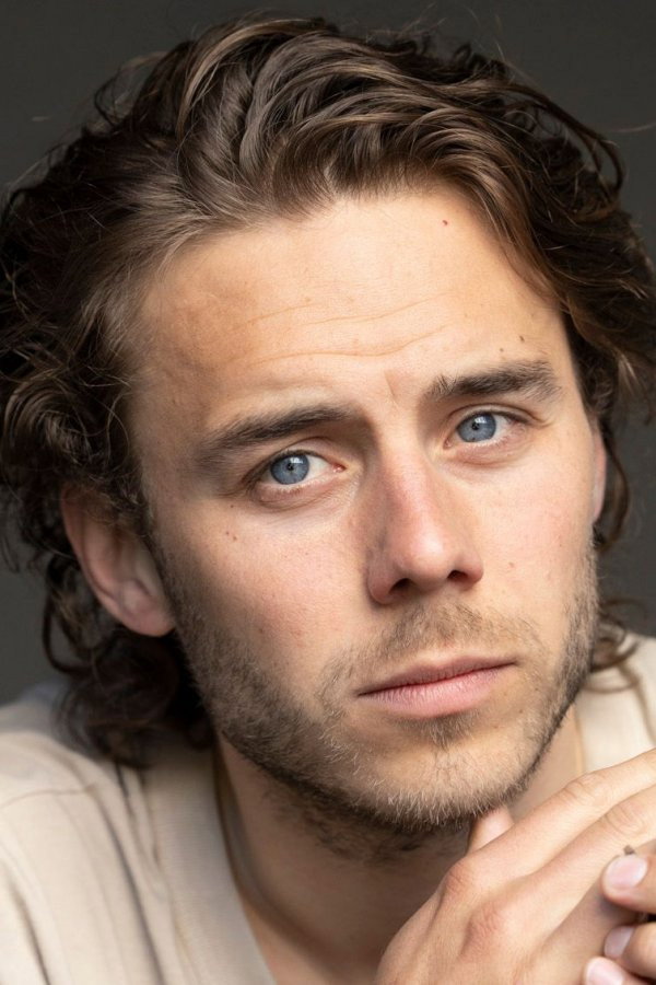 Jakob Femerling Andersen as Birk in Tinka og Kongespillet