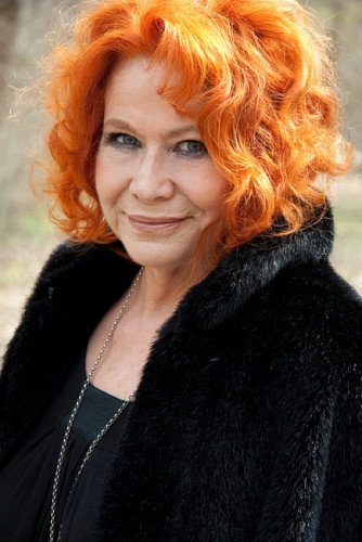 Suzanne Geyer as Eva Gander in Trash