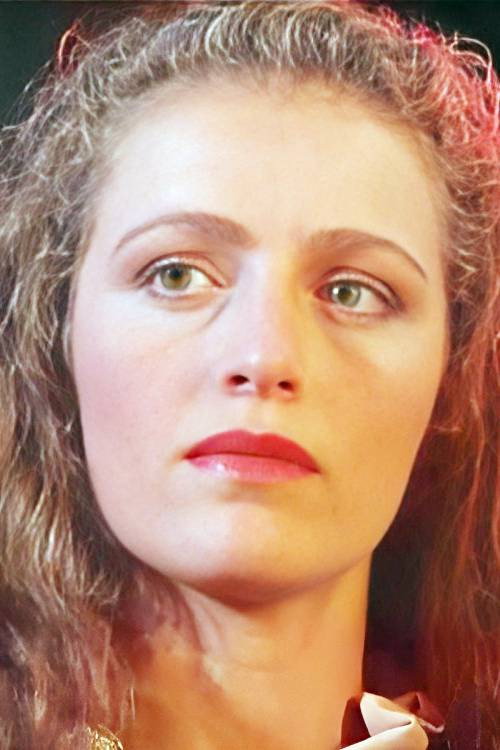 Nadine Hartstein as Deeja in Robot Holocaust