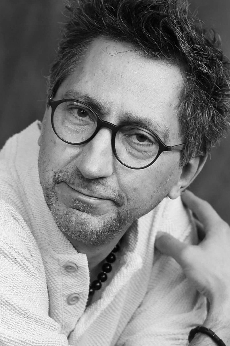 Sakalas Uždavinys as Sarunas in Uncle