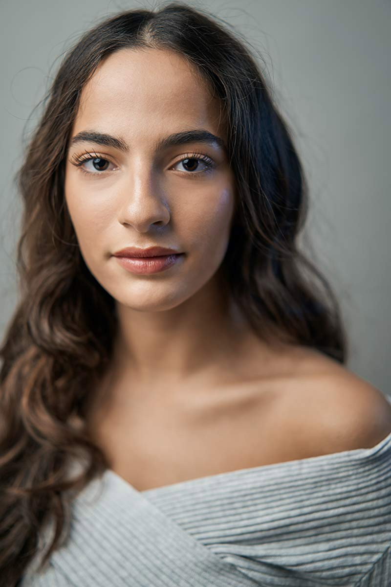 Buket Komur as Nora Aslan in See You In The Dark