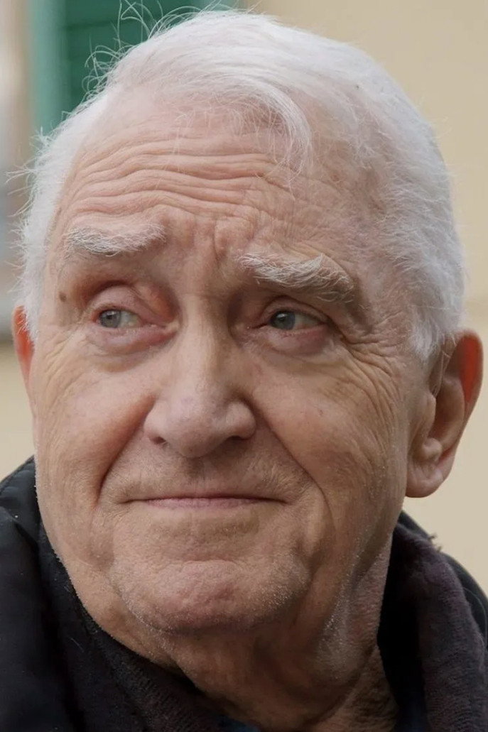 Sergio Forconi as Compagno Vladimiro Tesoroni in Berlinguer: I Love You